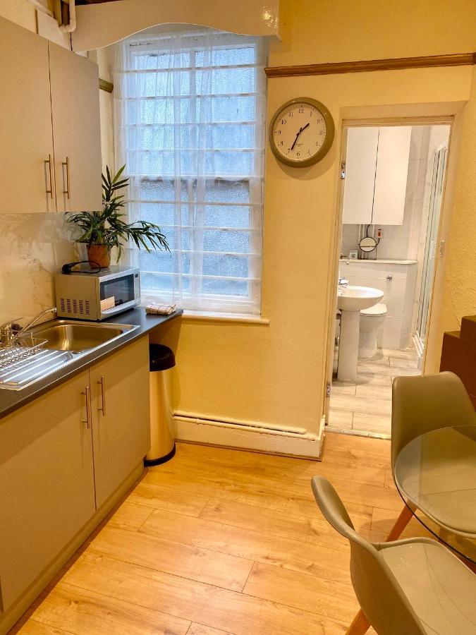 לונדון Candy Cafe Apartment מראה חיצוני תמונה
